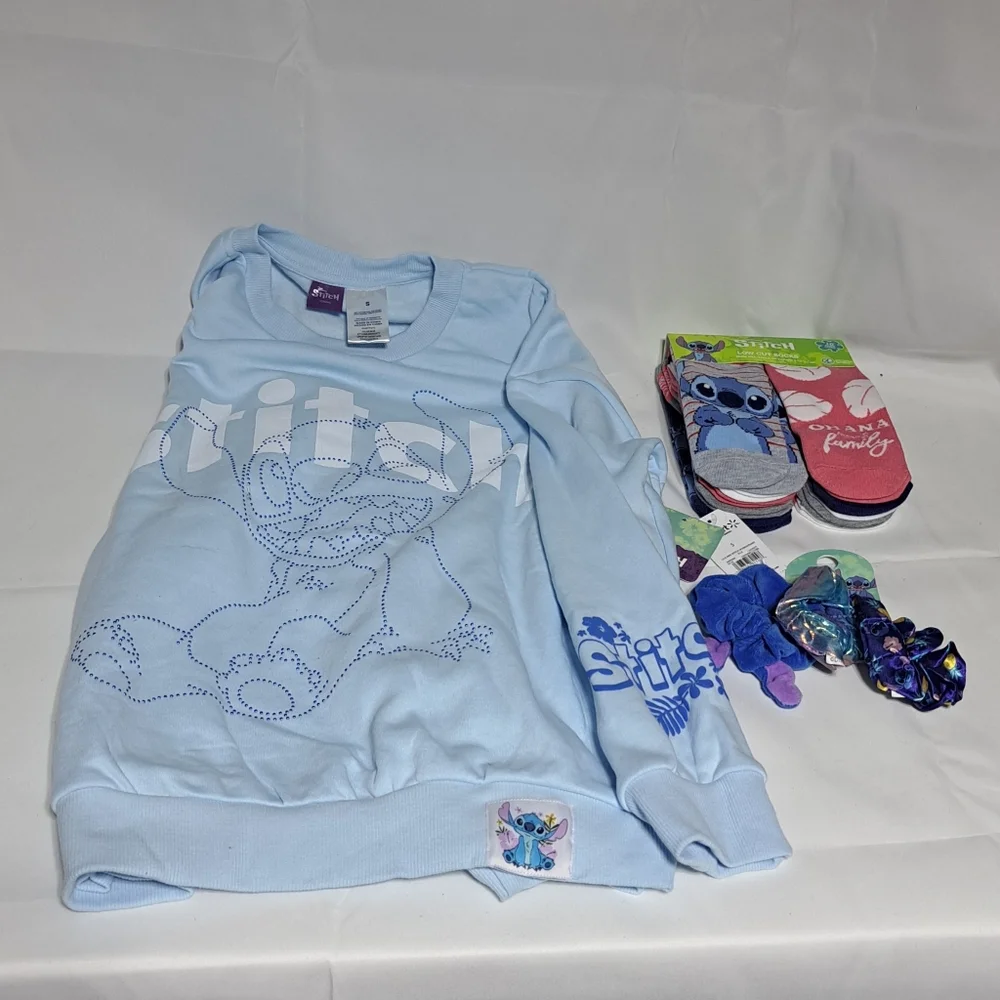 Disney Stitch Girls Sweatshirt Size Youth‎ S Socks 4-10 Scrunchies Set NEW